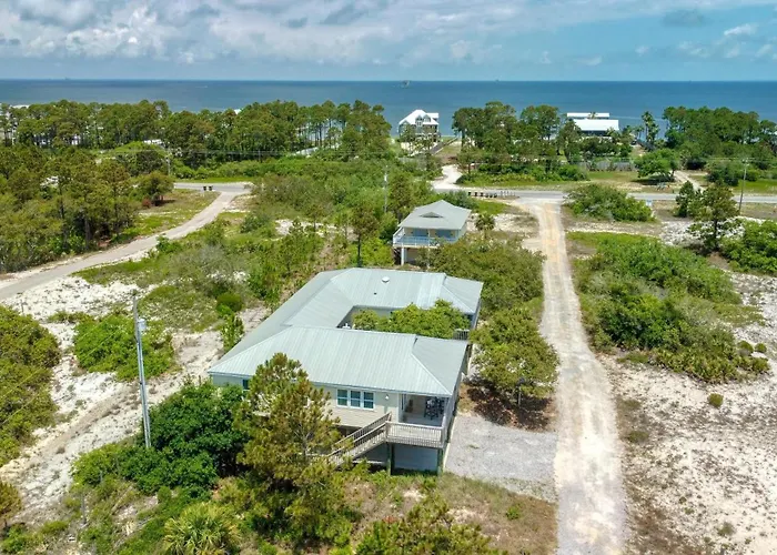 Holiday home Whitesands House - South