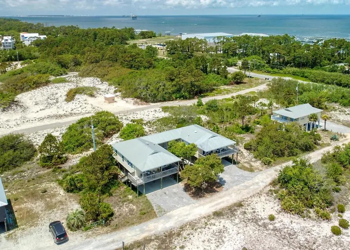 Holiday home Whitesands House - South *
